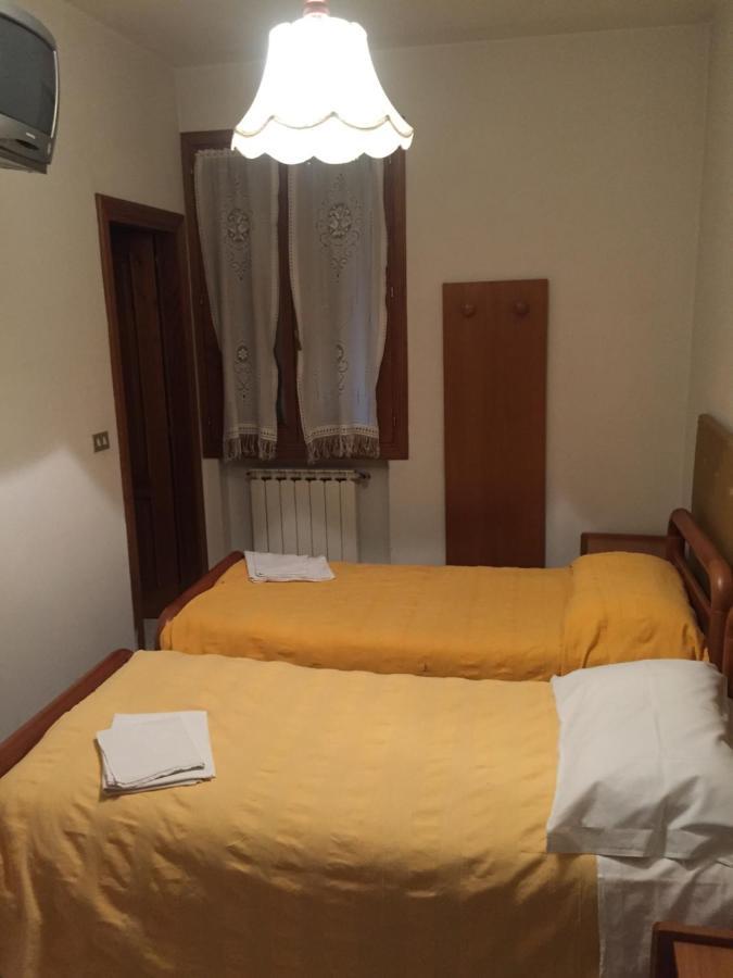 Locanda Del Sole Montese Exteriér fotografie